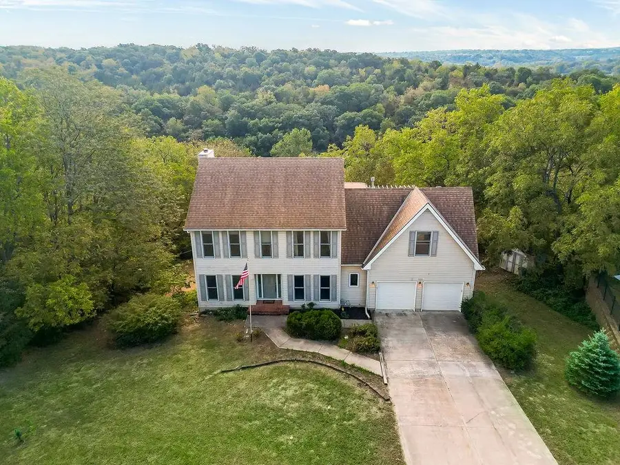 9125 Hillview Drive, De Soto, KS 66018 - Image #3