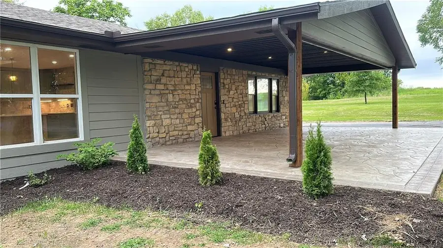 28380 Old Kansas City Road, Paola, KS 66071 - Image #3