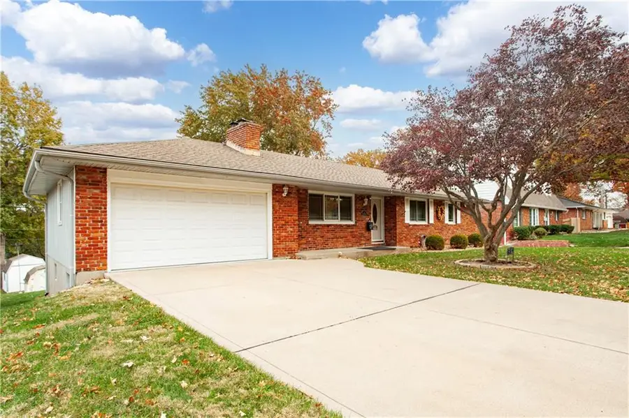 612 Leslie Drive, Independence, MO 64055 - Image #3