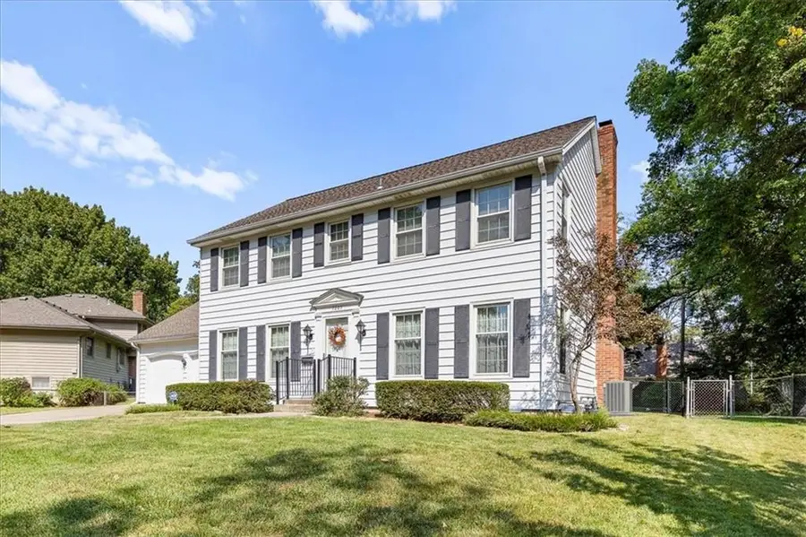 7205 Woodward Street, Overland Park, KS 66204 - Image #2