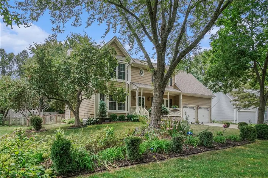 11328 S Rene Street, Olathe, KS 66215 - Image #3