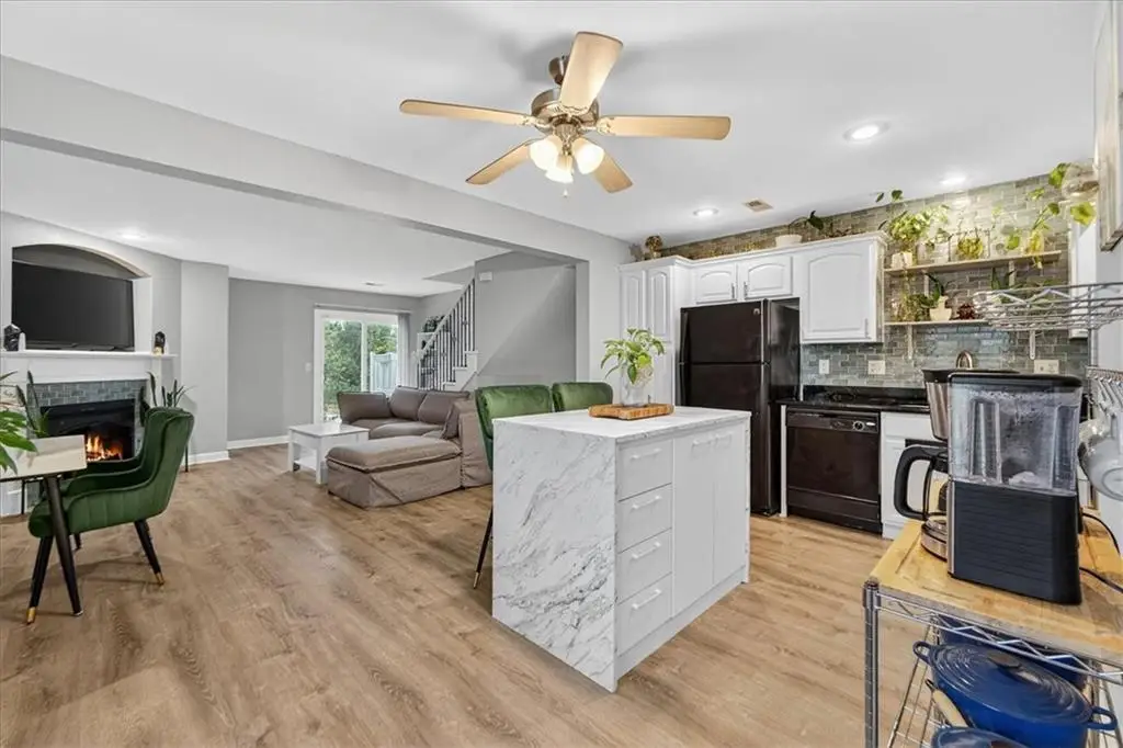 800 SW Imperial Lane, Blue Springs, MO 64064 - Image #1