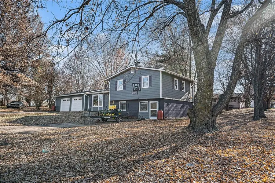 111 Pawnee Street, Hiawatha, KS 66434 - Image #2