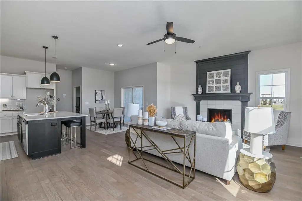 105 S Diane Drive, Olathe, KS 66061 - Image #1