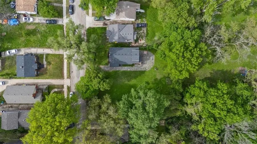 6127 Tracy Avenue, Kansas City, MO 64110 - Image #2