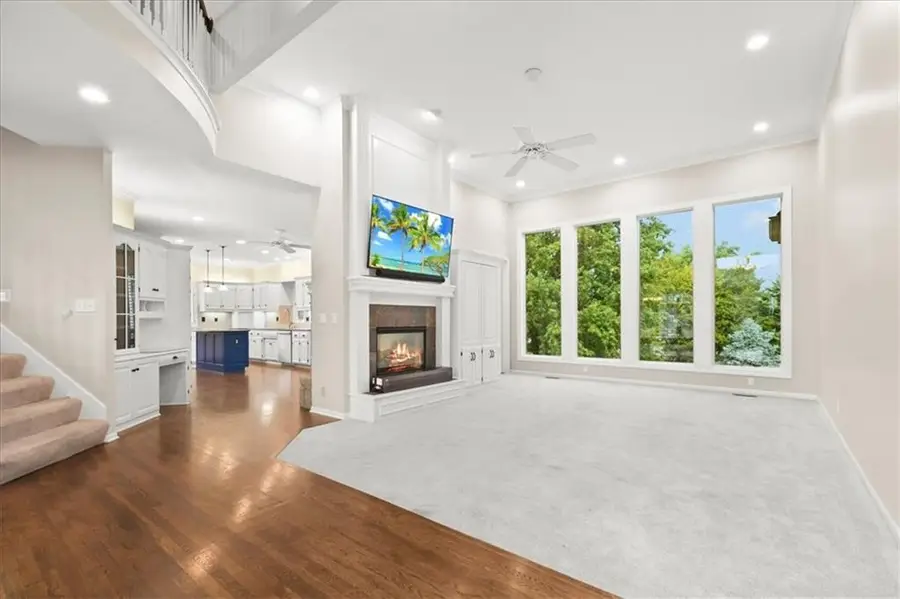 712 NE Ashmont Place, Lees Summit, MO 64064 - Image #2