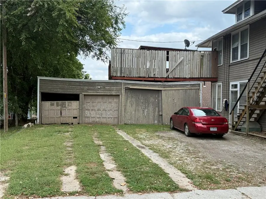 701 Mcdonald Street, Saint Joseph, MO 64505 - Image #3