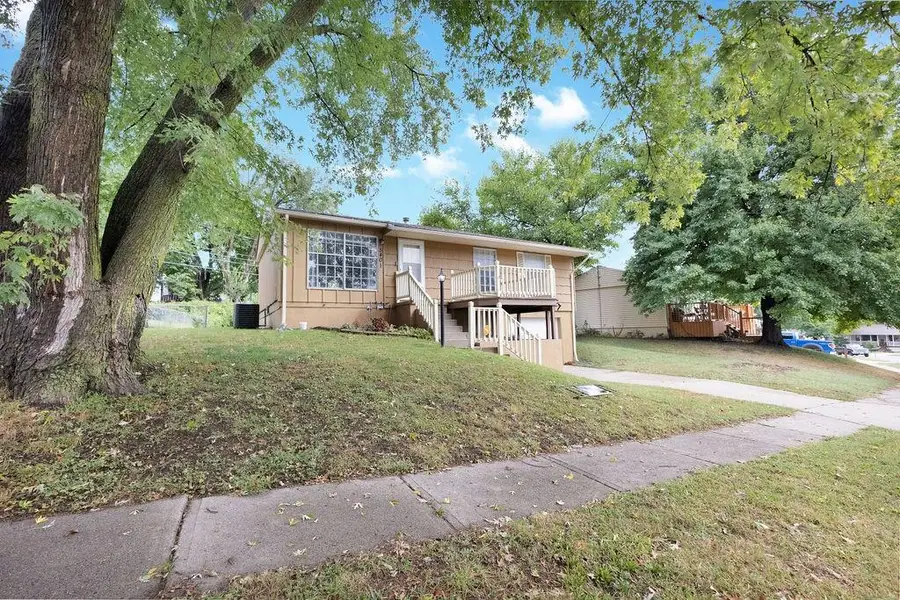 5401 Cranberry Hill Circle, Saint Joseph, MO 64503 - Image #3