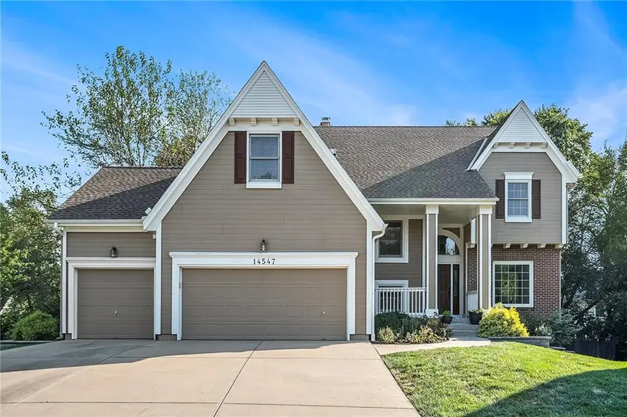 14547 S Hagan Street, Olathe, KS 66062 - Image #2