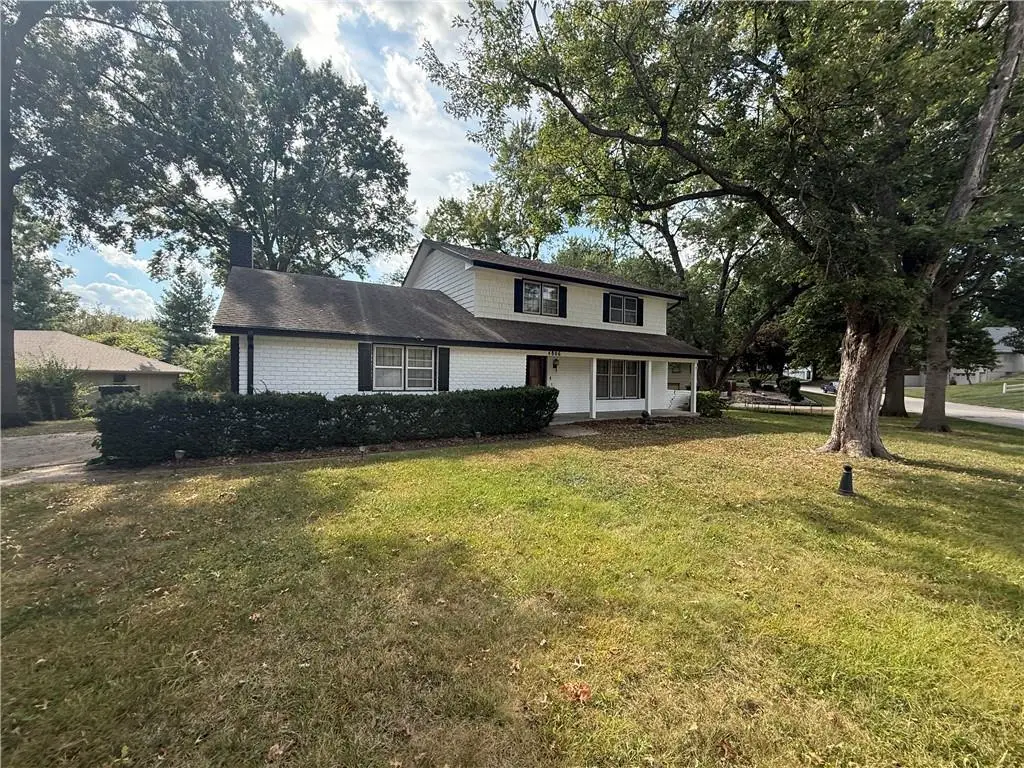 4806 Stonecrest Terrace, Saint Joseph, MO 64506 - Image #1