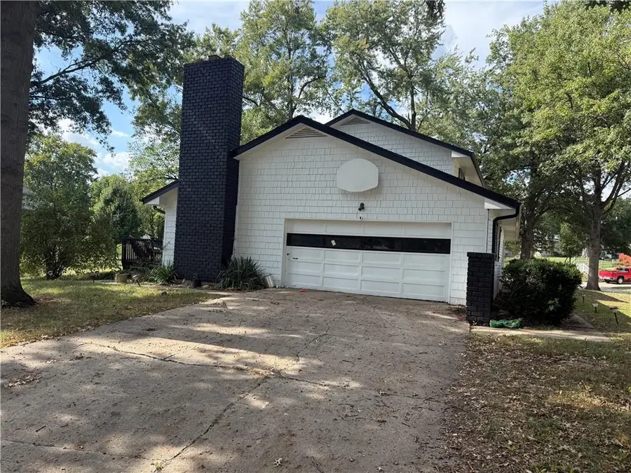 4806 Stonecrest Terrace, Saint Joseph, MO 64506 - Image #3