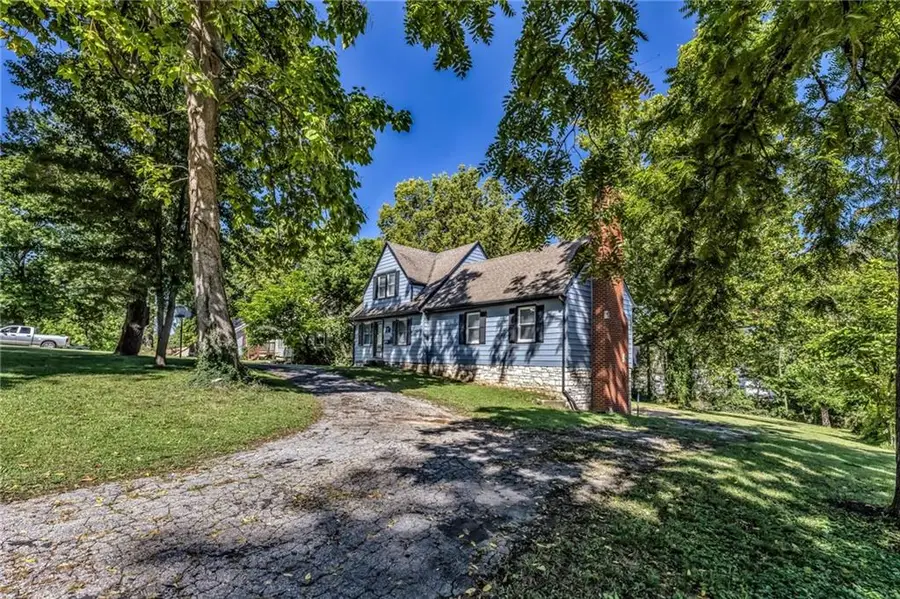 818 W 30 Street, Independence, MO 64055 - #3