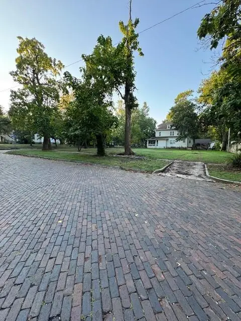 601 W Euclid Street, Pittsburg, KS 66762 - Image #3