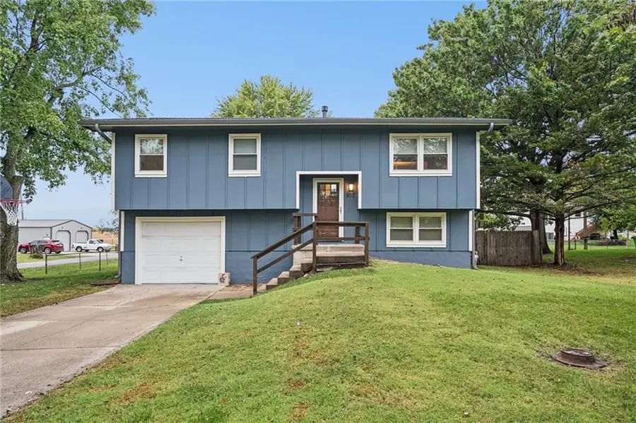 303 W 2nd Terrace, Wellsville, KS 66092 - Image #2