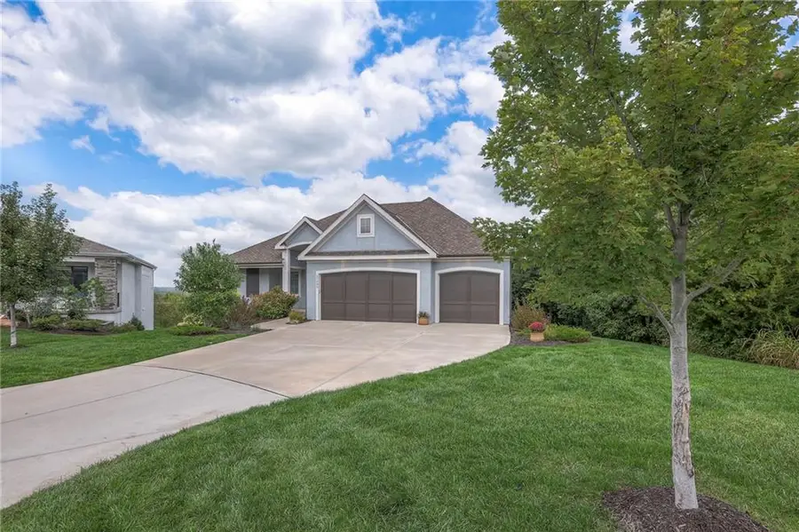27492 W 100th Terrace, Olathe, KS 66061 - Image #3