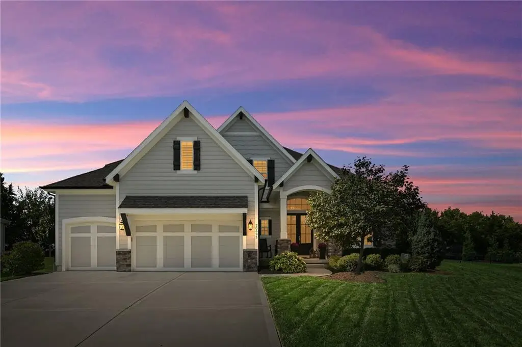 20695 W 110th Street, Olathe, KS 66061 - Image #1