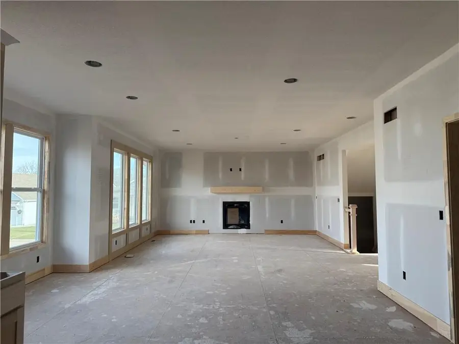 31404 W 85th Terrace, De Soto, KS 66018 - Image #3