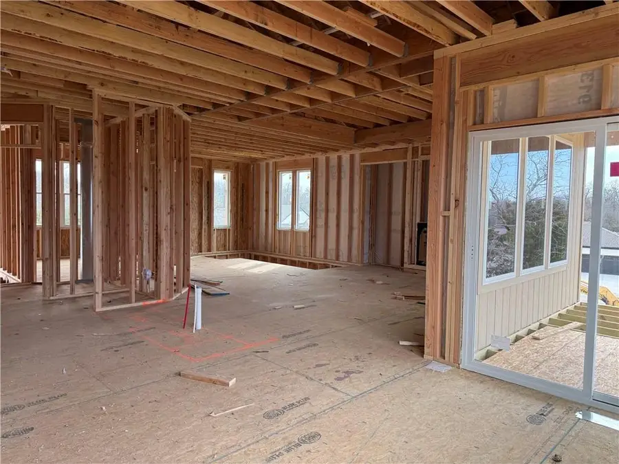 31538 W 86th Street, De Soto, KS 66018 - #2