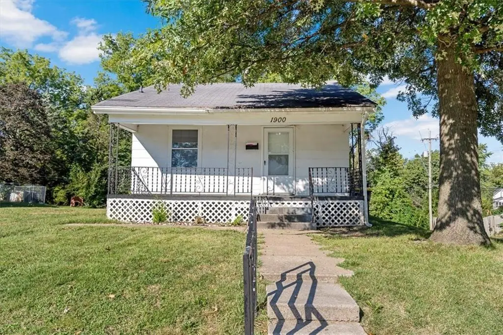 1900 Ewing Avenue, Kansas City, MO 64126 - Image #1
