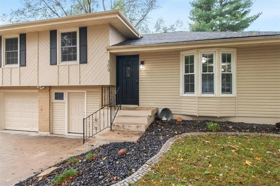 509 SE 20th Street, Oak Grove, MO 64075 - Image #3