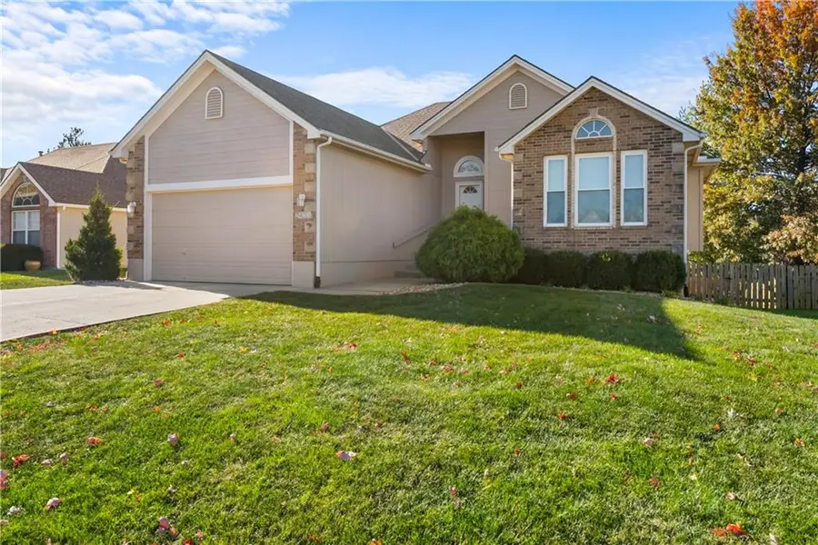 2413 NE Old Paint Road, Lees Summit, MO 64086 - Image #2