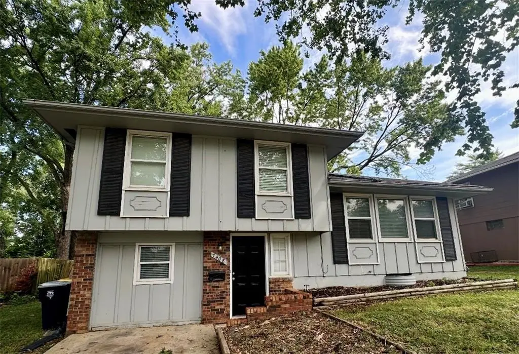 7408 E 117th Place E, Kansas City, MO 64134 - #1