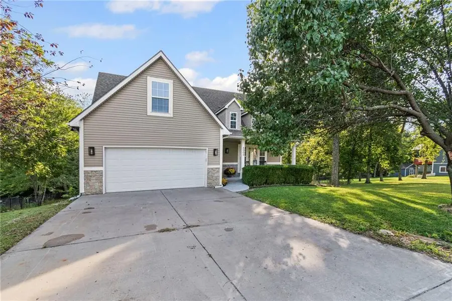 6009 Walnut Cove, Trimble, MO 64492 - Image #2