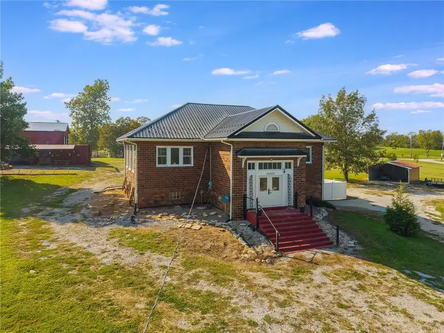 22950 Harper Avenue, Elmira, MO 64062 - #3