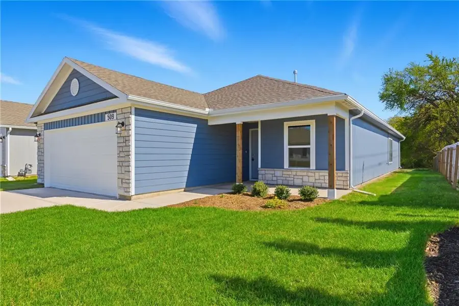 509 N Persimmon Street, Gardner, KS 66030 - Image #3
