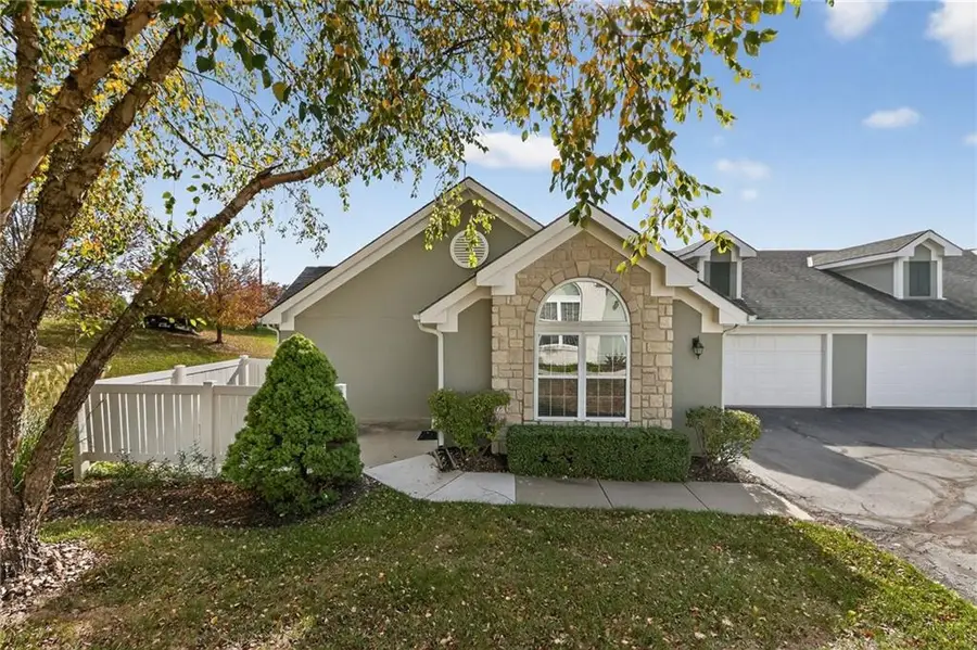 23136 W 71st Terrace, Shawnee, KS 66227 - Image #2