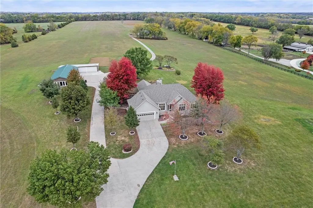 24200 W 199th Street, Spring Hill, KS 66083 - Image #1