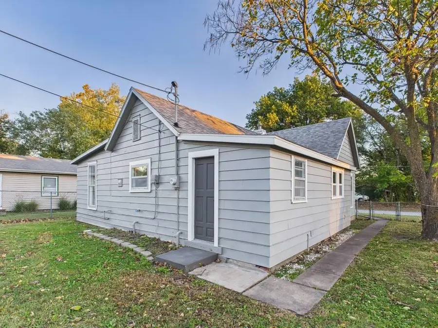 409 E 8th Street, Pittsburg, KS 66762 - Image #3