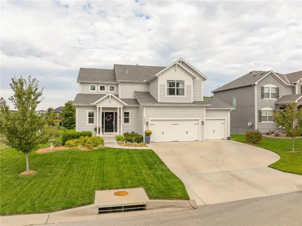 18530 W 194th Terrace, Spring Hill, KS 66083 - Image #1