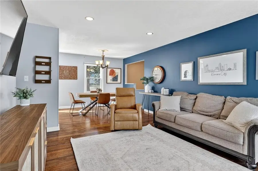 8538 Goodman Street, Overland Park, KS 66212 - Image #3