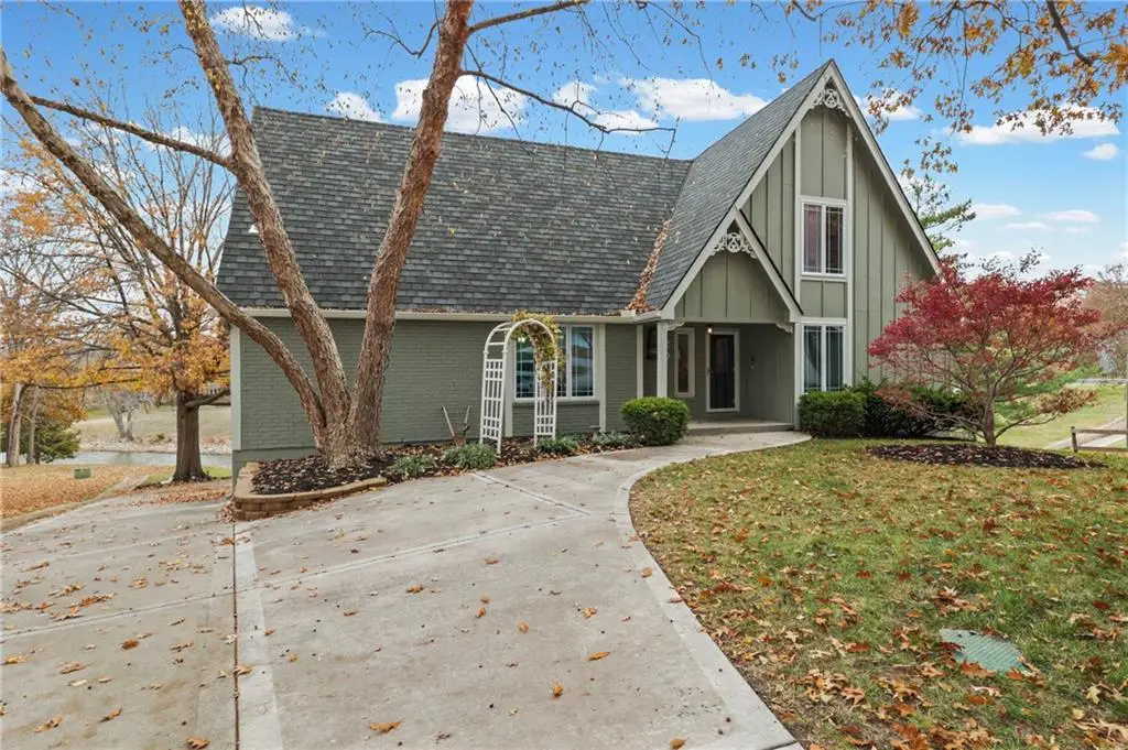 201 NW Redwood Court, Lees Summit, MO 64064 - Image #1