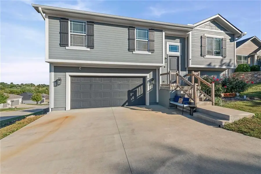 800 SW Hill Top Court, Grain Valley, MO 64029 - Image #2