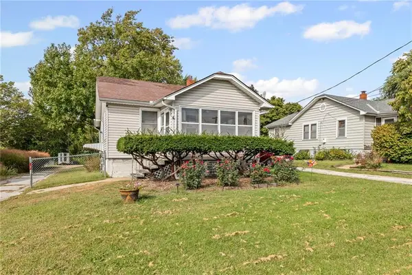 2724 Blue Ridge Boulevard, Kansas City, MO 64129