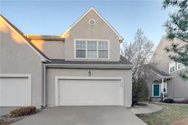 9207 Boehm Drive, Lenexa, KS 66219