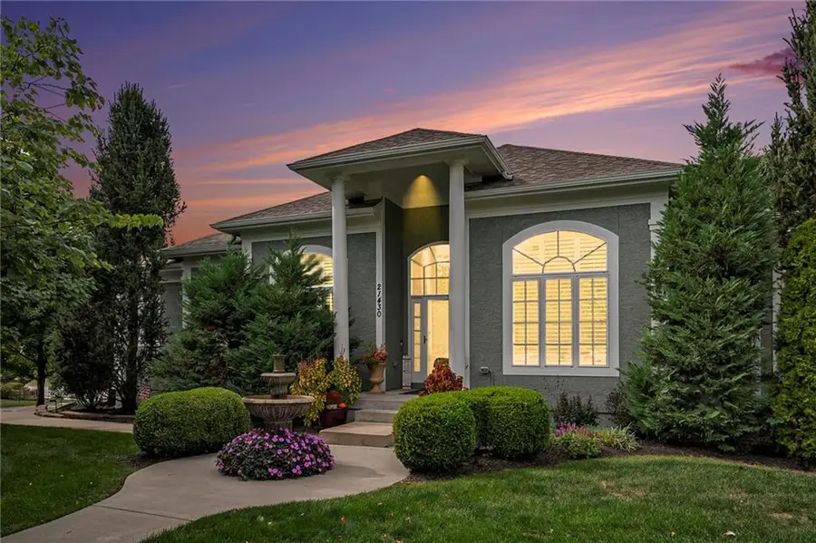 21430 W 112th Terrace, Olathe, KS 66061 - Image #2