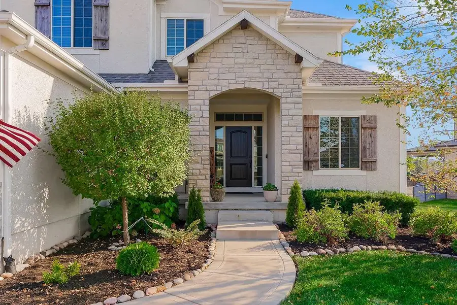 108 SE Riley Street, Blue Springs, MO 64064 - Image #2