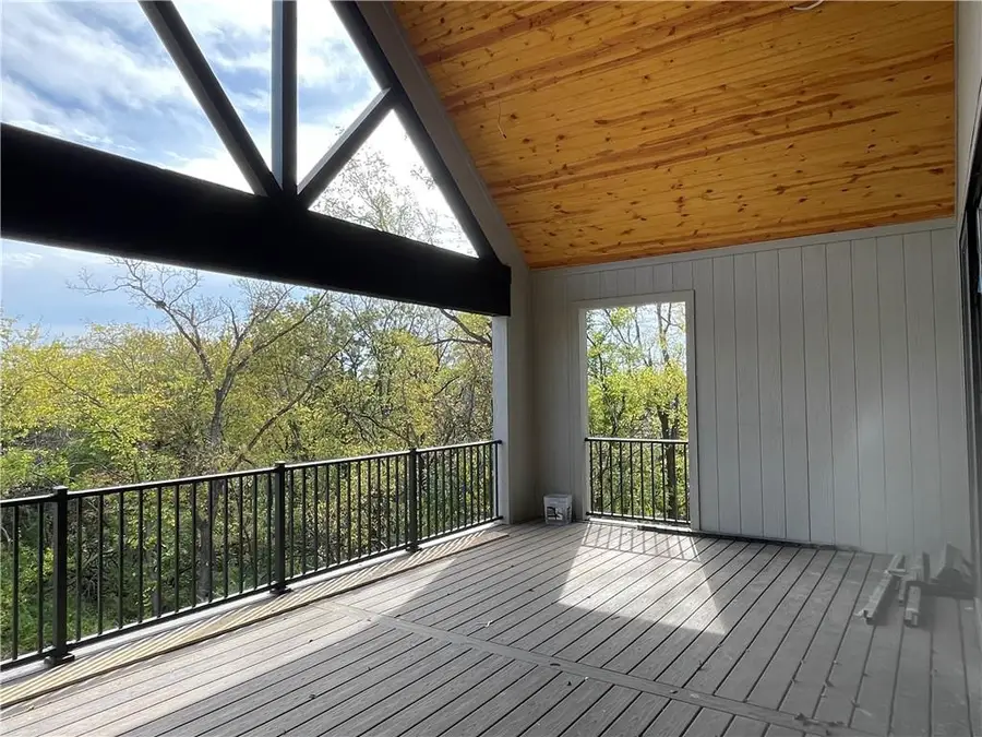 8989 Freedom Street, Lenexa, KS 66227 - Image #3