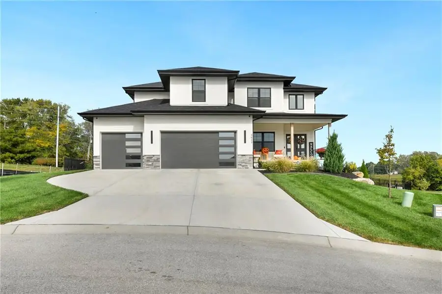 2613 NE Amanda Lane, Blue Springs, MO 64029 - #2