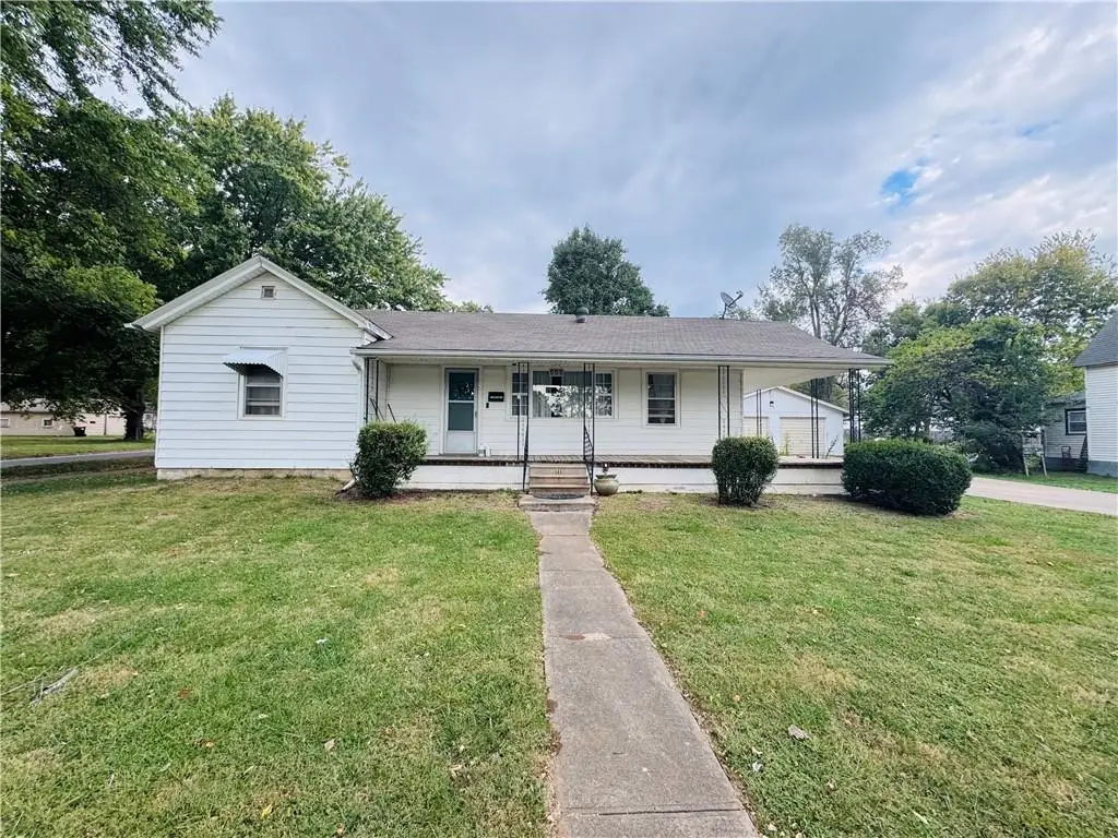 505 E 2nd Avenue, Garnett, KS 66032 - Image #1