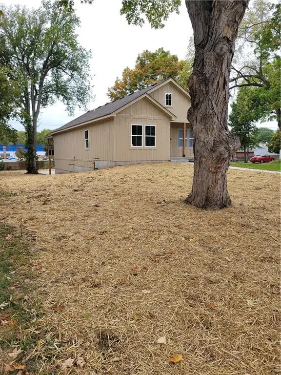 1400 S Dodgion Avenue, Independence, MO 64055 - Image #3