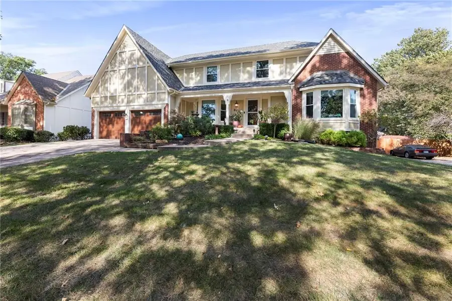 8108 W 98th Terrace, Overland Park, KS 66212 - Image #3
