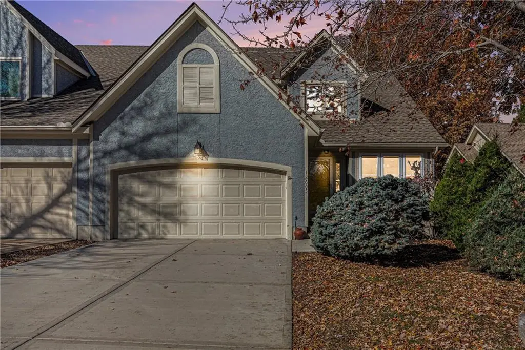 12605 Glenwood Street, Leawood, KS 66209 - Image #1