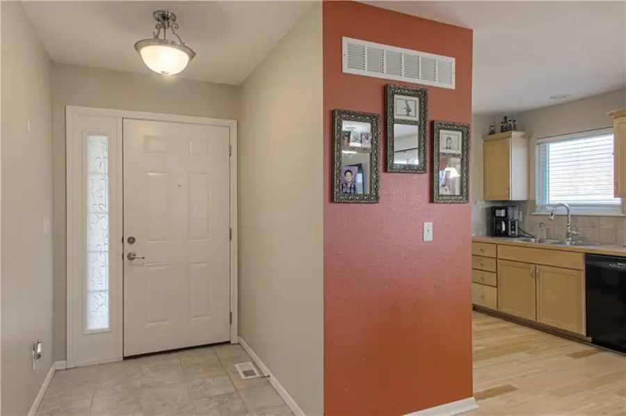 4605 Hedges Avenue, Kansas City, MO 64133 - Image #3