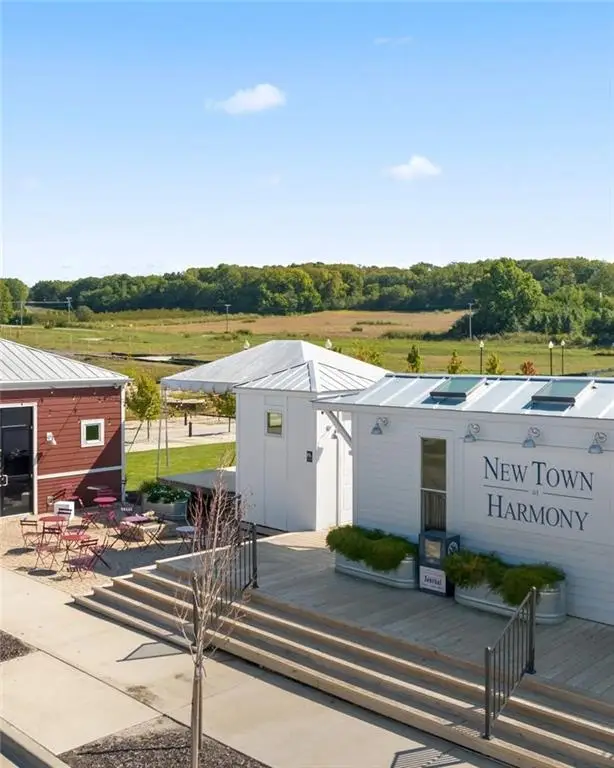 23718 E 11th Street S, Independence, MO 64056 - Image #2