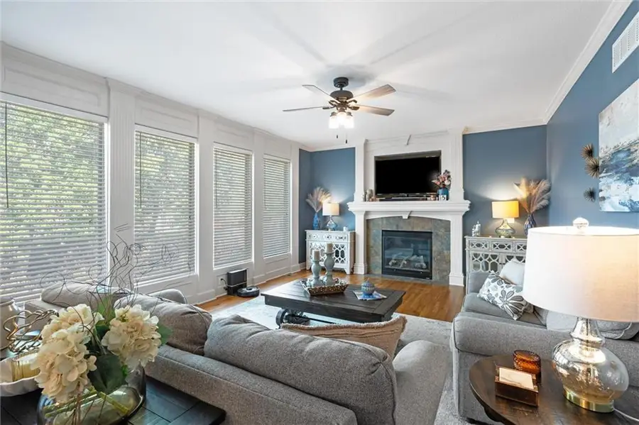 820 SW 35th Street, Lees Summit, MO 64082 - #3