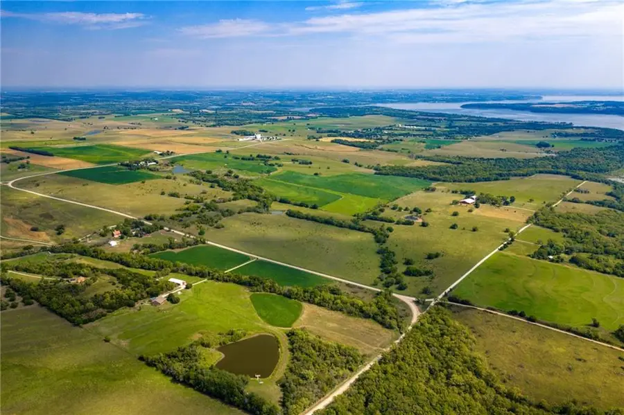 1200a E 100 Road, Berryton, KS 66409 - Image #3